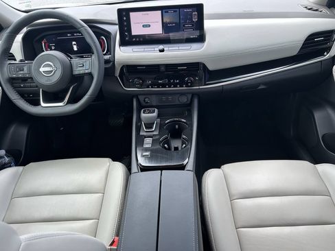 Used 2024 Nissan Rogue SL FWD image 20