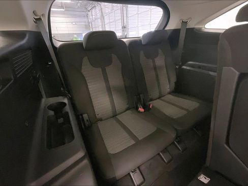 Used 2022 Kia Sorento LX image 19