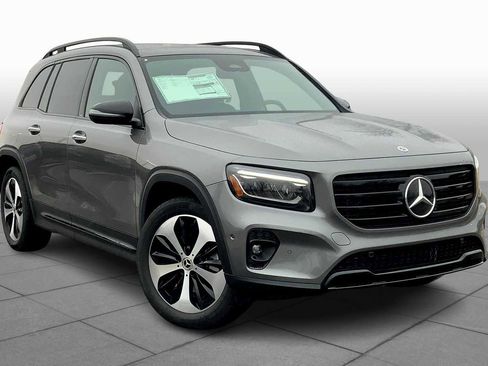 Certified 2025 Mercedes-Benz GLB 250 image 2