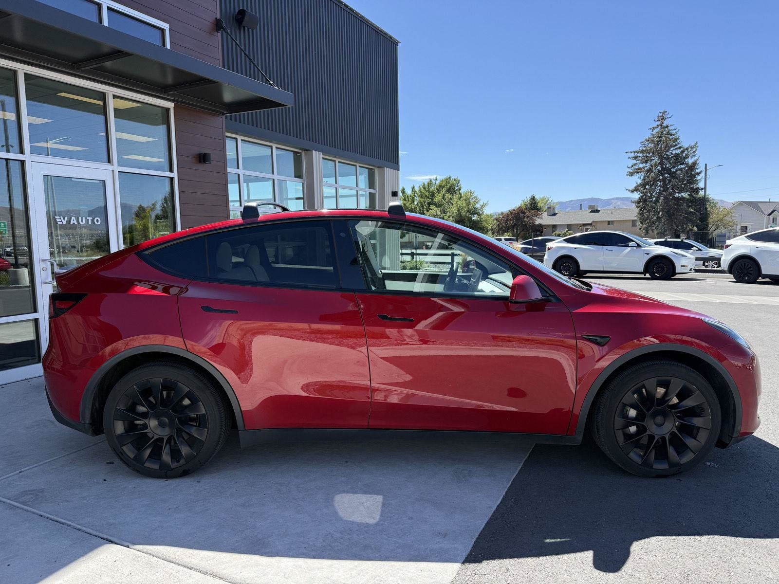 Used 2020 Tesla Model Y Long Range AWD/4WD image 9