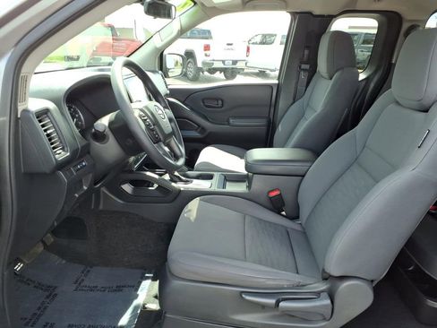 Used 2022 Nissan Frontier S w/ Technology Package AWD/4WD image 27