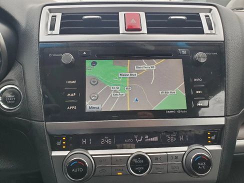 Used 2017 Subaru Outback 2.5i Limited image 15