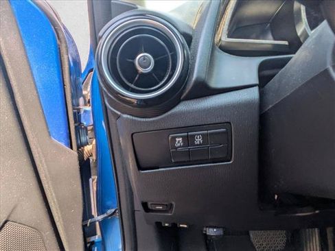 Used 2018 Toyota Yaris iA FWD image 18