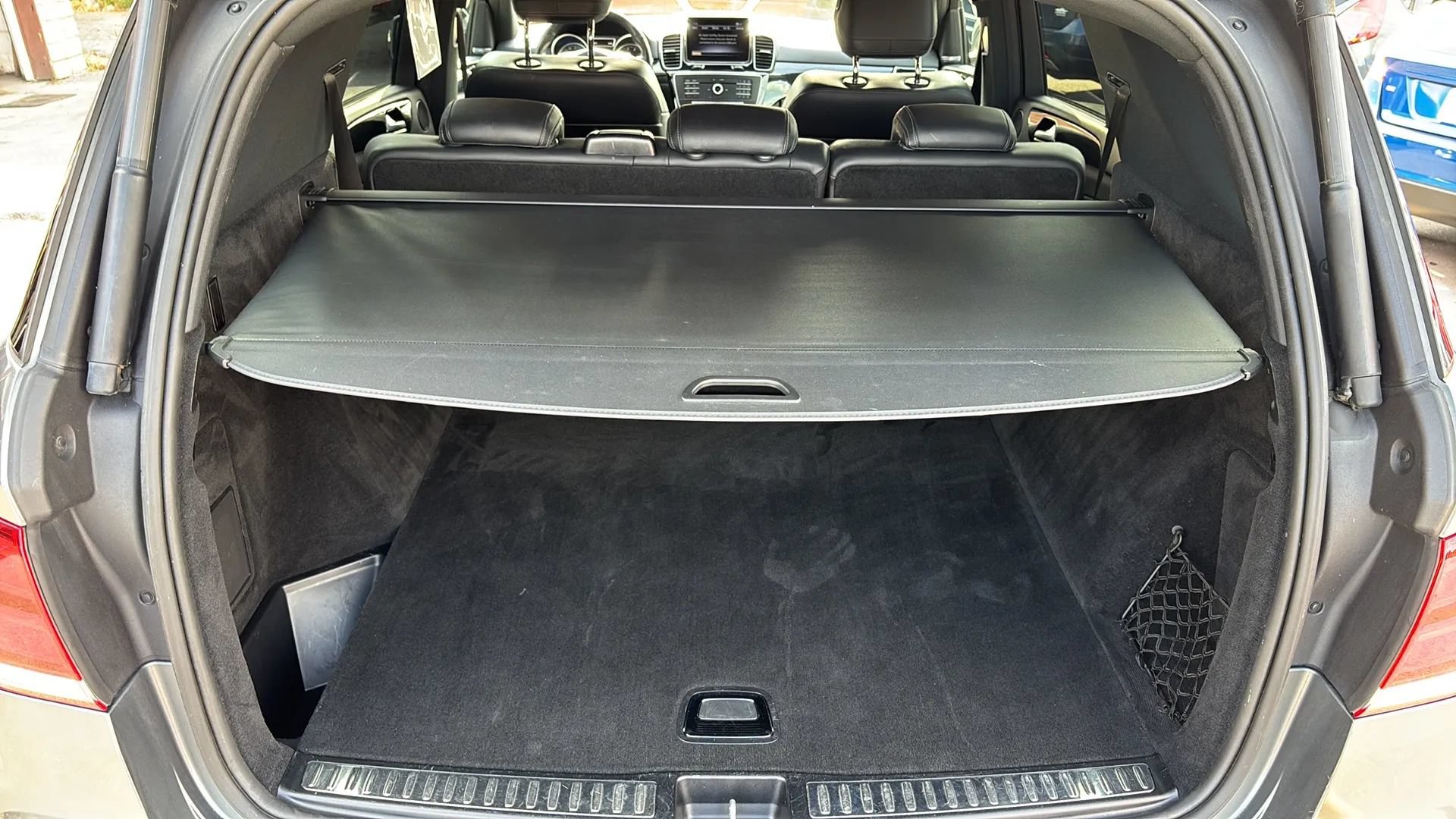 Used 2018 Mercedes-Benz GLE 350 4MATIC image 35