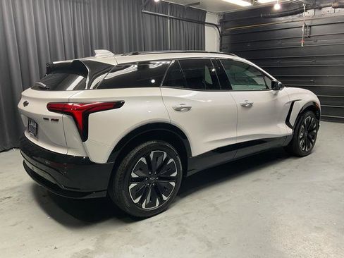 Used 2025 Chevrolet Blazer EV RS AWD/4WD image 5