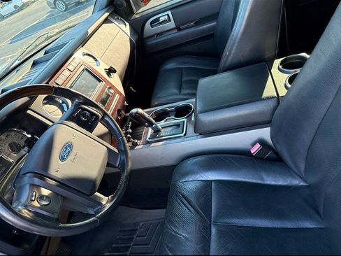 Used 2010 Ford Expedition EL Limited image 27