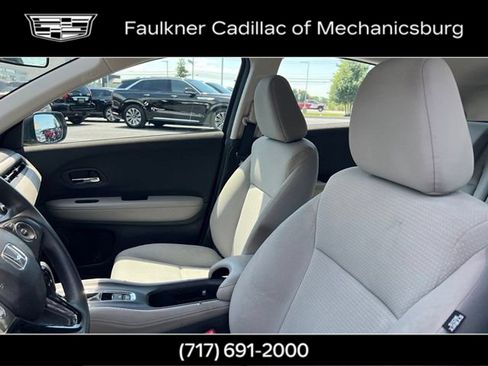 Used 2019 Honda HR-V LX image 16