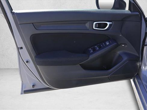 Used 2025 Honda Civic Sport image 12