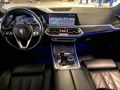 Used 2023 BMW X5 sDrive40i w/ Premium Package image 14