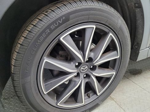 Used 2018 MAZDA CX-5 Touring w/ Preferred Equipment Package AWD/4WD image 31