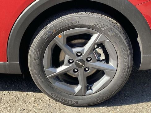 New 2026 Kia K4 LXS image 31