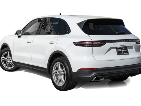Used 2020 Porsche Cayenne image 10