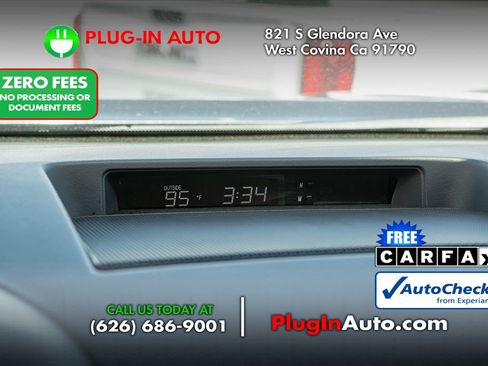 Used 2013 Toyota Tundra 4x4 CrewMax w/ Tow Pkg image 26