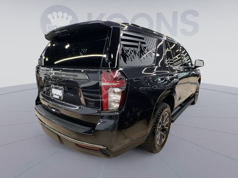 Used 2022 Chevrolet Tahoe Z71 w/ Luxury Package AWD/4WD image 4