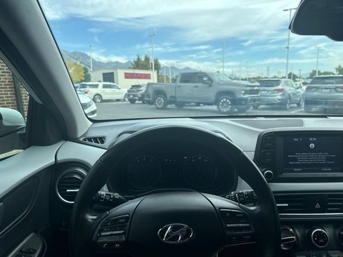 Used 2019 Hyundai Kona SEL w/ SEL Tech Package 02 FWD image 21