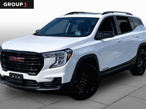 Used 2023 GMC Terrain SLT w/ Tech Package AWD/4WD image 1