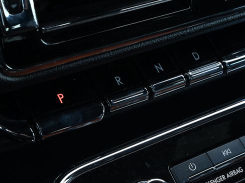 Used 2019 Lincoln Navigator Reserve AWD/4WD image 23