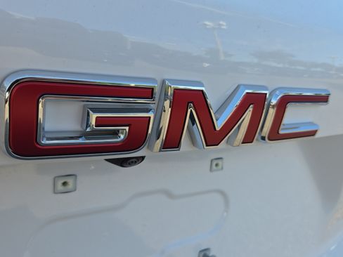 New 2026 GMC Terrain AT4 w/ Convenience Package III AWD/4WD image 31