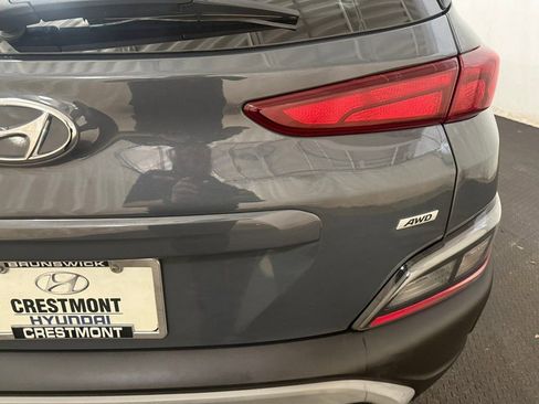 Used 2023 Hyundai Kona SE image 11