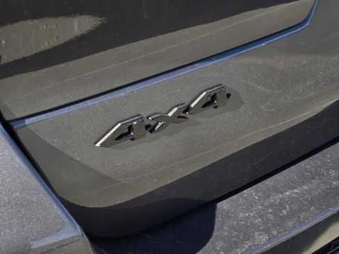 New 2025 Jeep Grand Cherokee L Altitude image 5