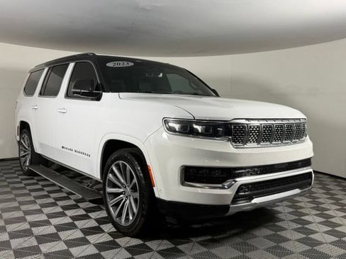 Used 2023 Jeep Grand Wagoneer Series II AWD/4WD image 9