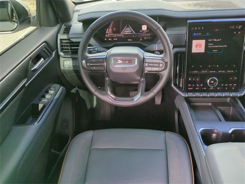 Certified 2025 GMC Acadia AT4 w/ Luxury Package image 19