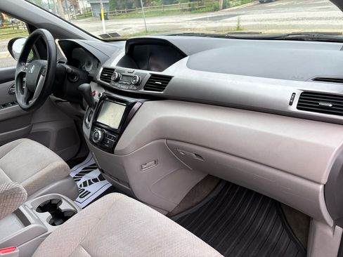 Used 2017 Honda Odyssey EX image 29