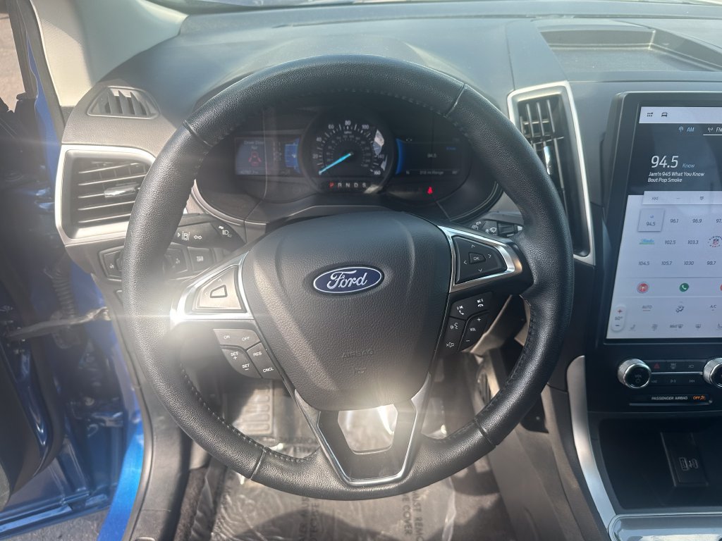 Used 2024 Ford Edge SEL AWD/4WD image 17