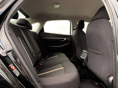 Used 2023 Hyundai Sonata SEL w/ Winter Weather Package FWD image 19