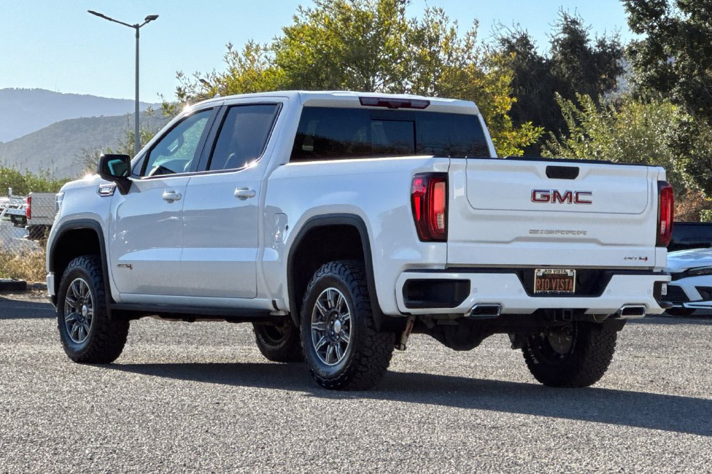 Used 2024 GMC Sierra 1500 AT4 w/ Technology Package AWD/4WD image 6