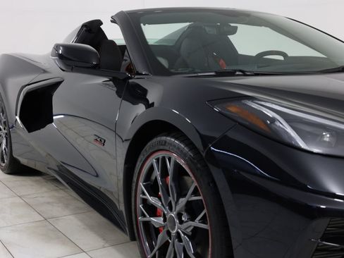Used 2023 Chevrolet Corvette Stingray Premium Conv RWD image 42