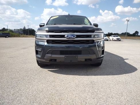 Used 2022 Ford Expedition XLT image 8