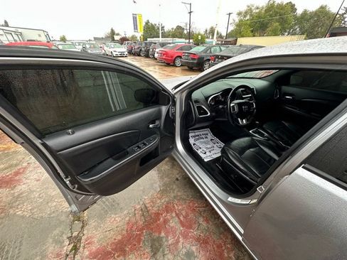 Used 2014 Dodge Avenger SXT w/ Sun/Sound Group FWD image 9