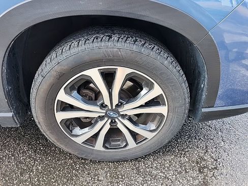 Used 2020 Subaru Forester Limited image 22