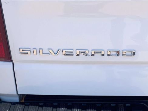 Used 2023 Chevrolet Silverado 1500 W/T w/ WT Value Package AWD/4WD image 10
