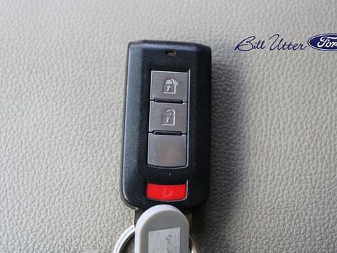 Used 2019 Mitsubishi Outlander Sport SE FWD image 11