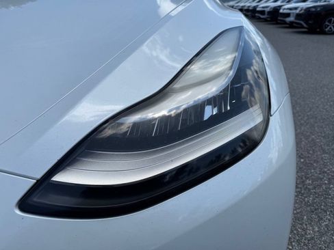 Used 2021 Tesla Model Y 2WD image 6