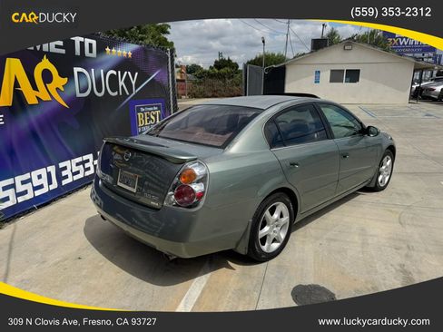 Used 2003 Nissan Altima 3.5 SE FWD image 3