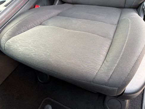 Used 2025 Dodge Durango GT AWD/4WD image 10