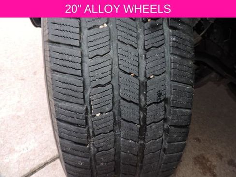 Used 2017 Ford F150 Platinum w/ Equipment Group 701A Luxury image 17