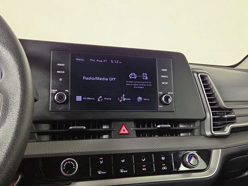 Certified 2024 Kia Sportage LX FWD image 16