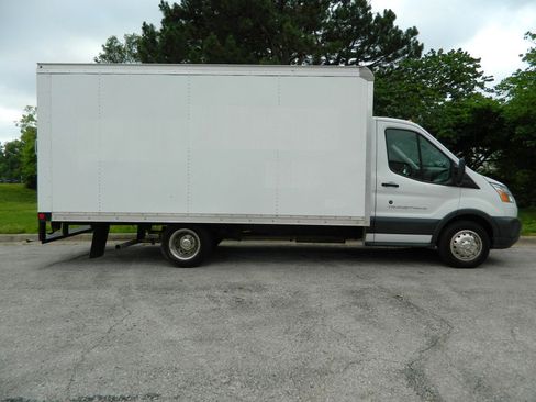 Used 2016 Ford Transit 350 156 DRW w/ Exterior Upgrade Package RWD image 5