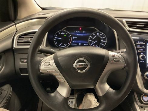 Used 2018 Nissan Murano S AWD/4WD image 14