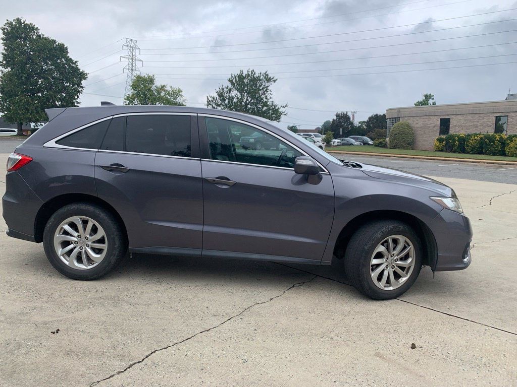Used 2018 Acura RDX w/ Technology Package AWD/4WD image 10
