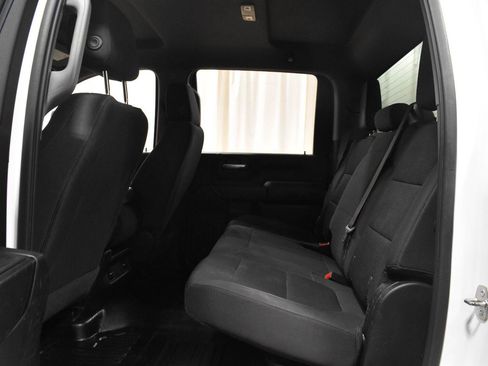 Used 2022 Chevrolet Silverado 2500 W/T w/ WT Convenience Package AWD/4WD image 4