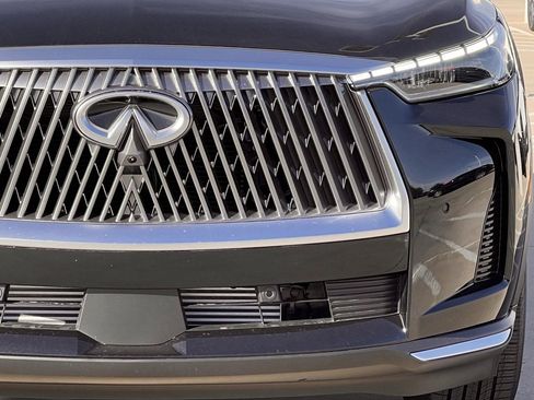 New 2026 INFINITI QX60 Luxe image 8