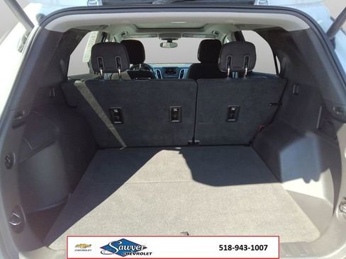 Used 2019 Chevrolet Equinox LT image 18