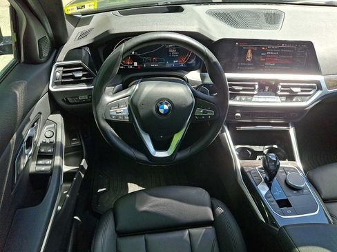 Used 2021 BMW 330i xDrive Sedan w/ Premium Package AWD/4WD image 11
