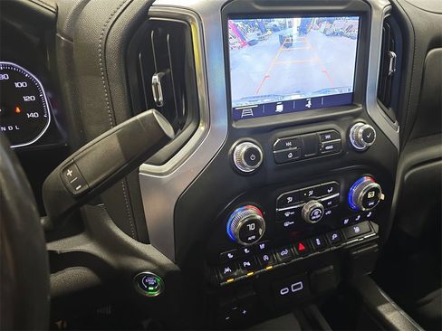 Used 2019 GMC Sierra 1500 SLT image 24