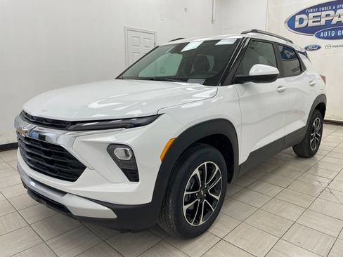 New 2026 Chevrolet TrailBlazer LT w/ Convenience Package AWD/4WD image 17